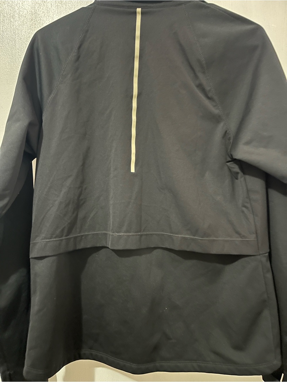 ASICS ventilated  jacket - Picture 5 of 6